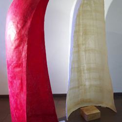 "Papiermonaden in Rot und Wei", 2006